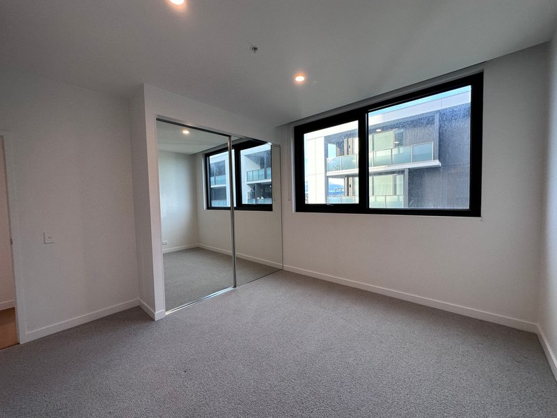 Photo - 309/20 Lomandra Drive, Clayton South VIC 3169 - Image 4