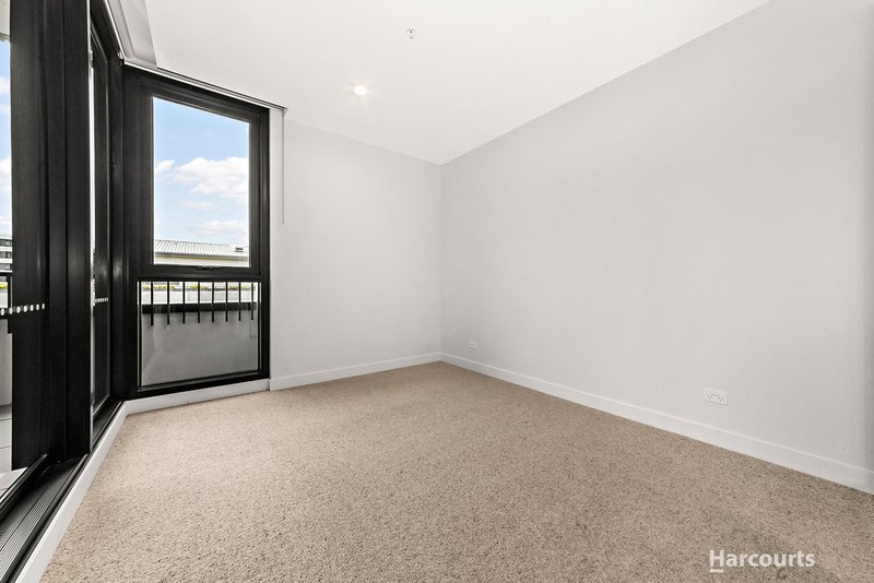 Photo - 309/26 Foundation Boulevard, Burwood East VIC 3151 - Image 5