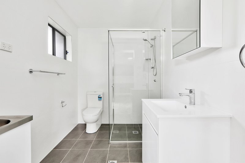 Photo - 30A Almeria Avenue, Baulkham Hills NSW 2153 - Image 3