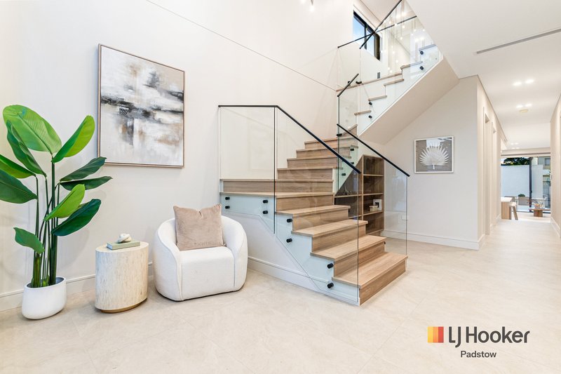 Photo - 30A Barkl Avenue, Padstow NSW 2211 - Image 2