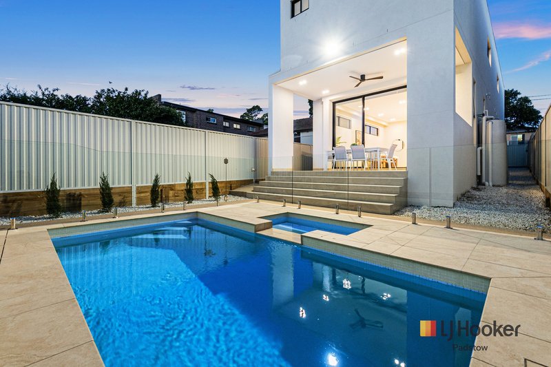 Photo - 30A Barkl Avenue, Padstow NSW 2211 - Image 10