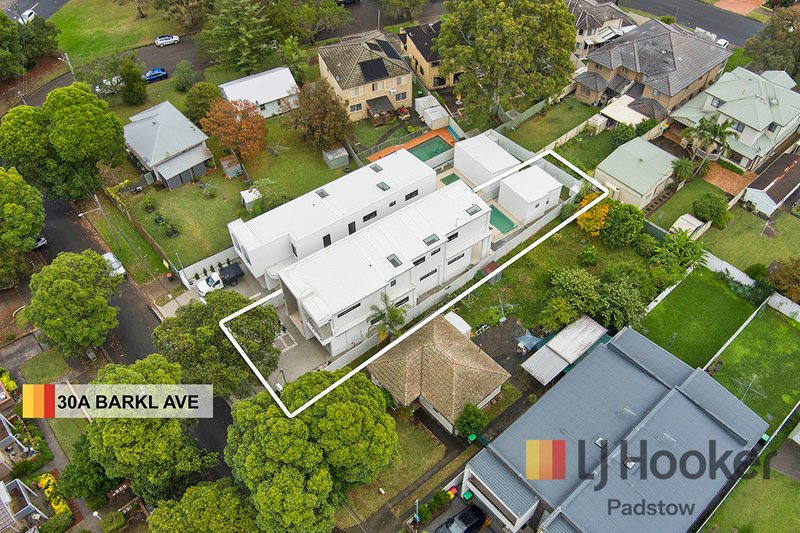 Photo - 30A Barkl Avenue, Padstow NSW 2211 - Image 14