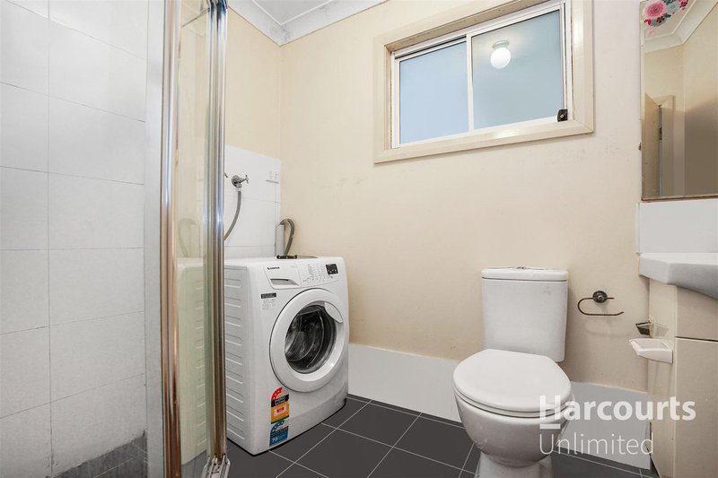 Photo - 30A Funda Crescent, Lalor Park NSW 2147 - Image 6