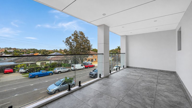 Photo - 30A Hannans Road, Riverwood NSW 2210 - Image 7