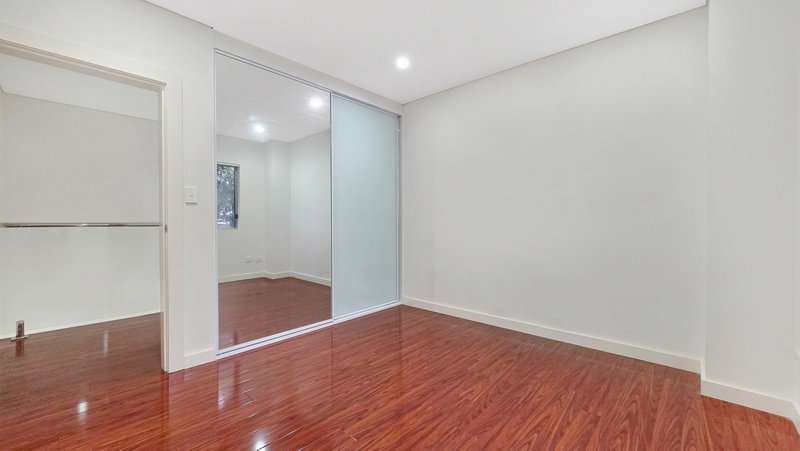 Photo - 30A Hannans Road, Riverwood NSW 2210 - Image 8