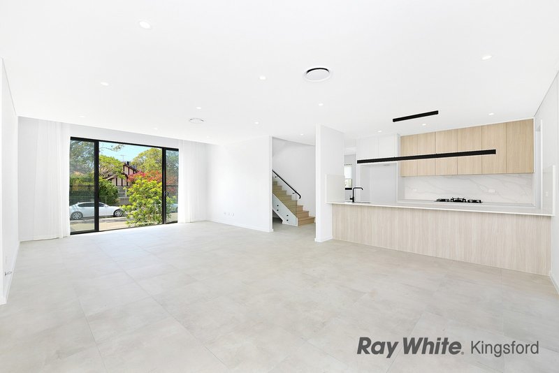 Photo - 30A Mooramie Avenue, Kensington NSW 2033 - Image 7