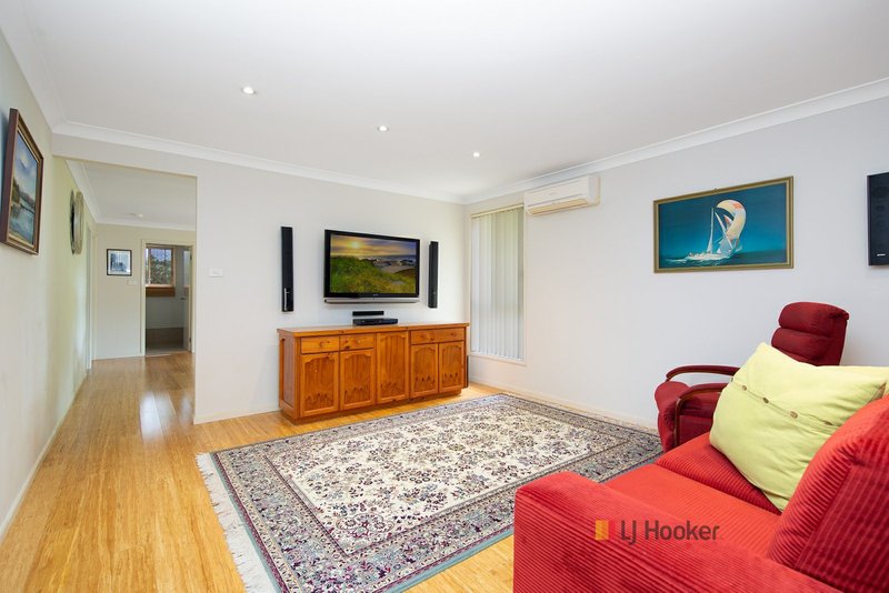 Photo - 30a Poplars Avenue, Bateau Bay NSW 2261 - Image 6