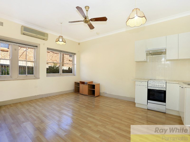 Photo - 30A Pye Street, Westmead NSW 2145 - Image 3