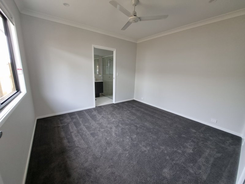 Photo - 30a Seagrass Street, Deception Bay QLD 4508 - Image 6