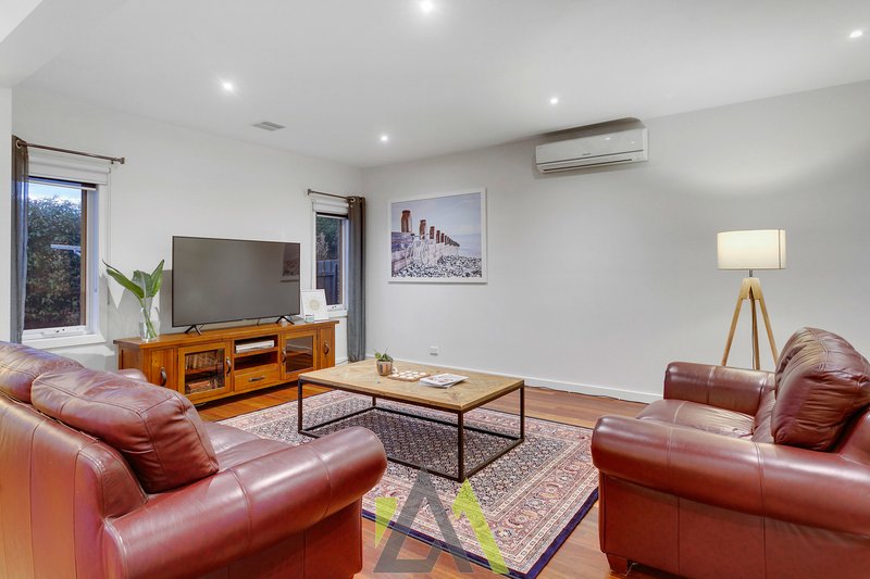 Photo - 30A Warringa Road, Frankston VIC 3199 - Image 6