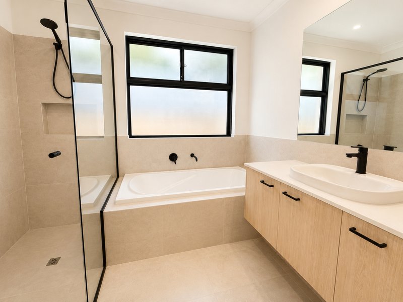 Photo - 30a Wavelea Street, Safety Bay WA 6169 - Image 15