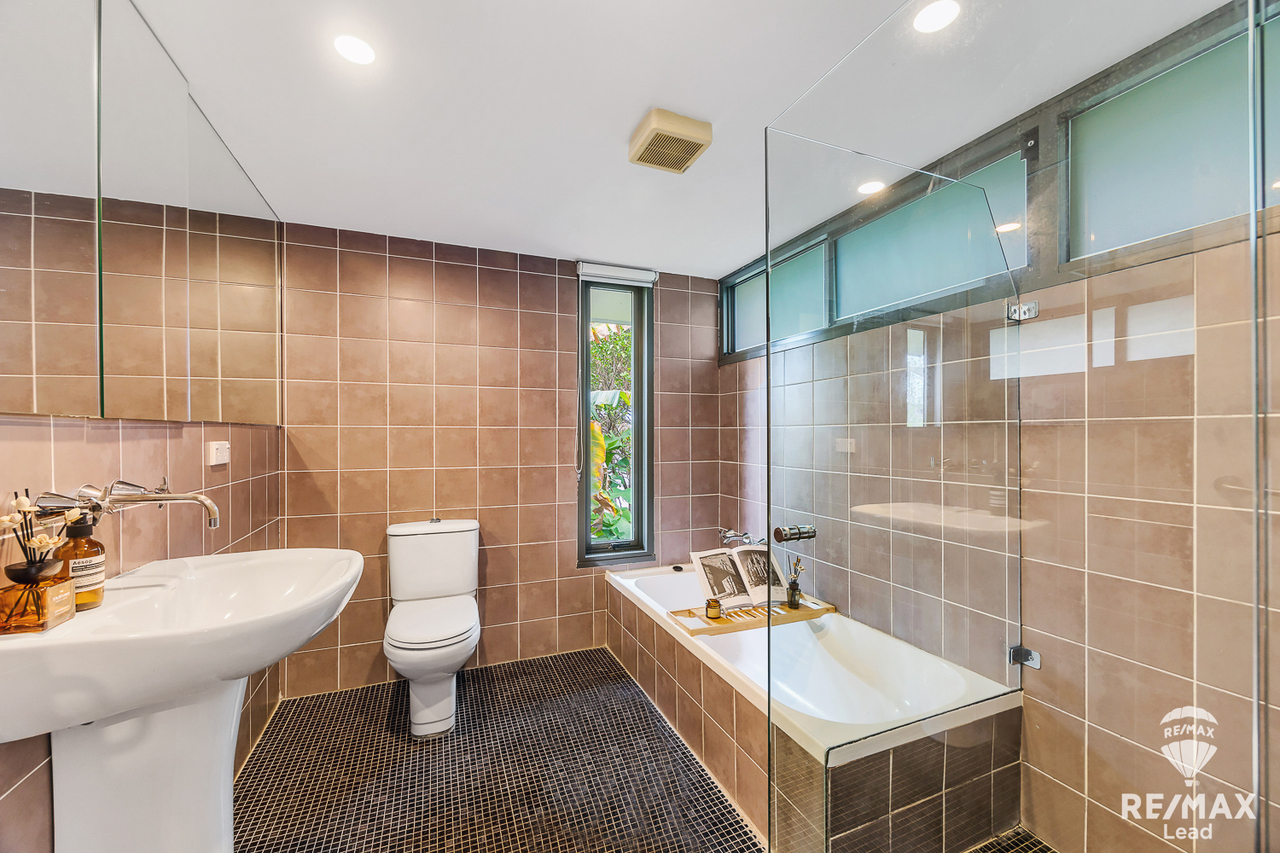 3-bedroom house at 30C Beacon Hill Road, Brookvale, NSW 2100, Northern Beaches, New South Wales