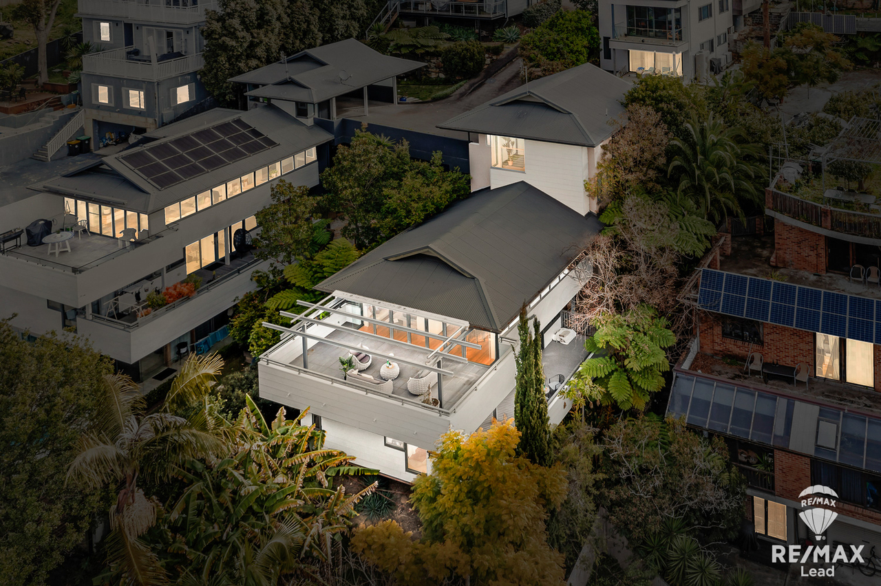 3-bedroom house at 30C Beacon Hill Road, Brookvale, NSW 2100, Northern Beaches, New South Wales