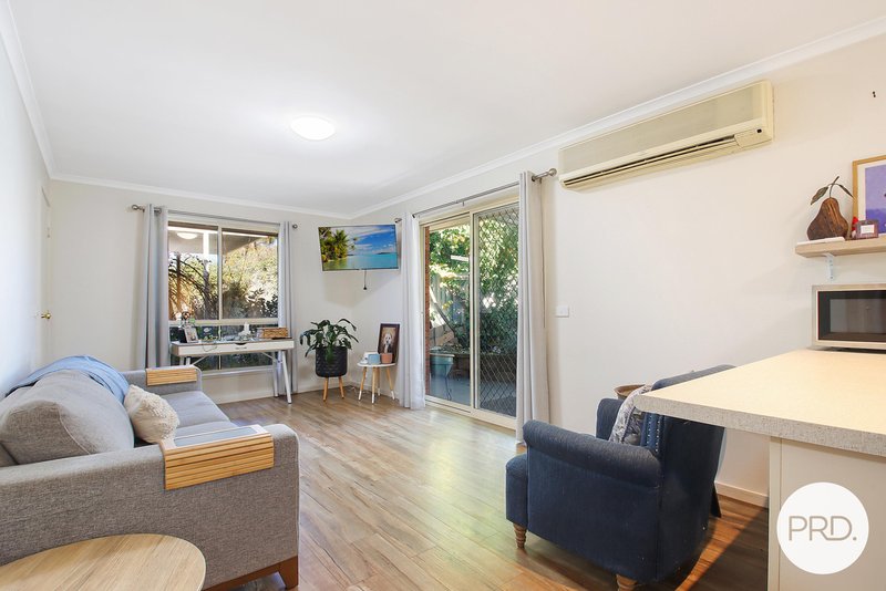 Photo - 3/1-2 Alison Court, Wodonga VIC 3690 - Image 5