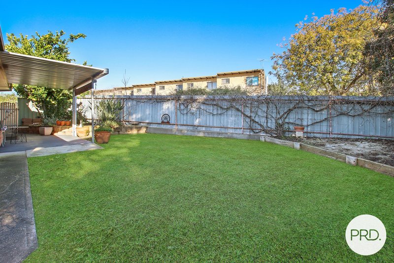 Photo - 3/1-2 Alison Court, Wodonga VIC 3690 - Image 10
