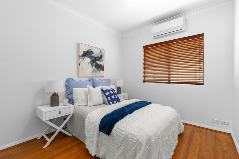 Photo - 3/1-2 Rena Street, South Hurstville NSW 2221 - Image 6