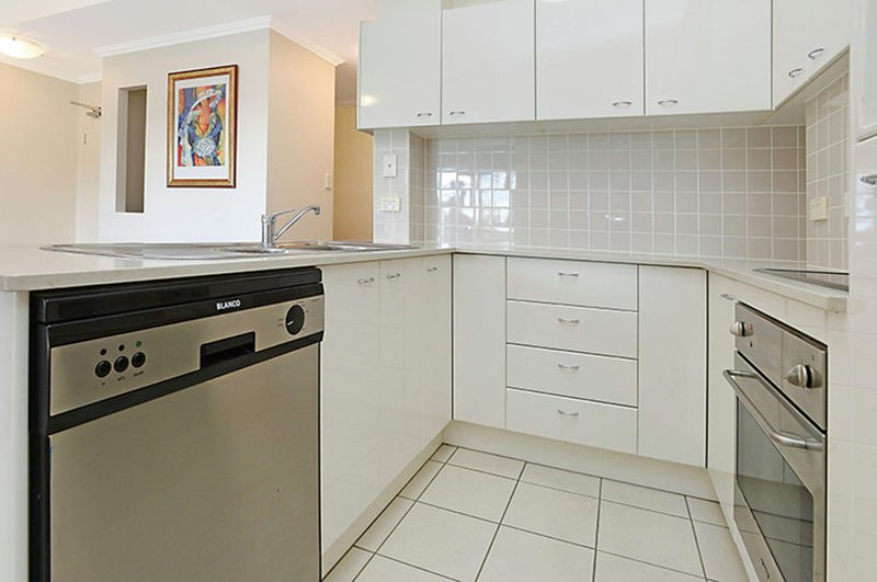 Photo - 31 / 28 Belgrave Road, Indooroopilly QLD 4068 - Image 5