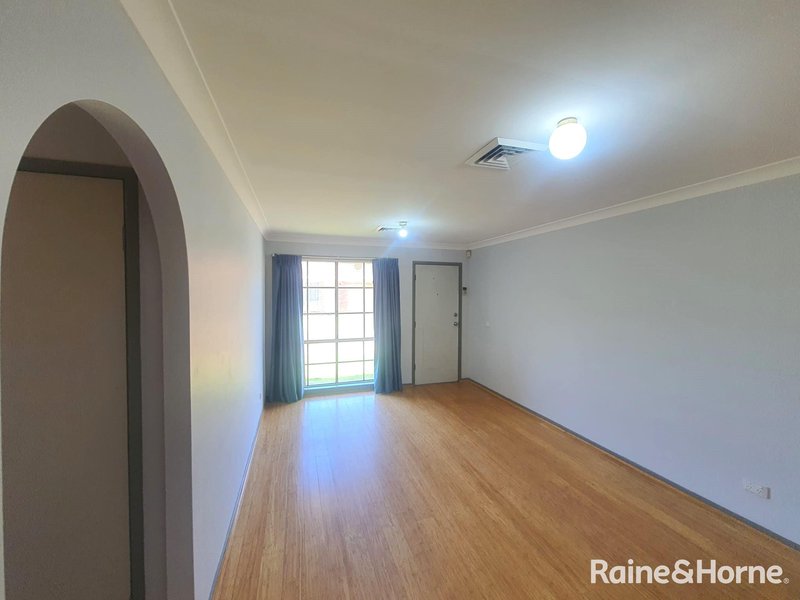 Photo - 3/1-3 Gordon Avenue, Ingleburn NSW 2565 - Image 2