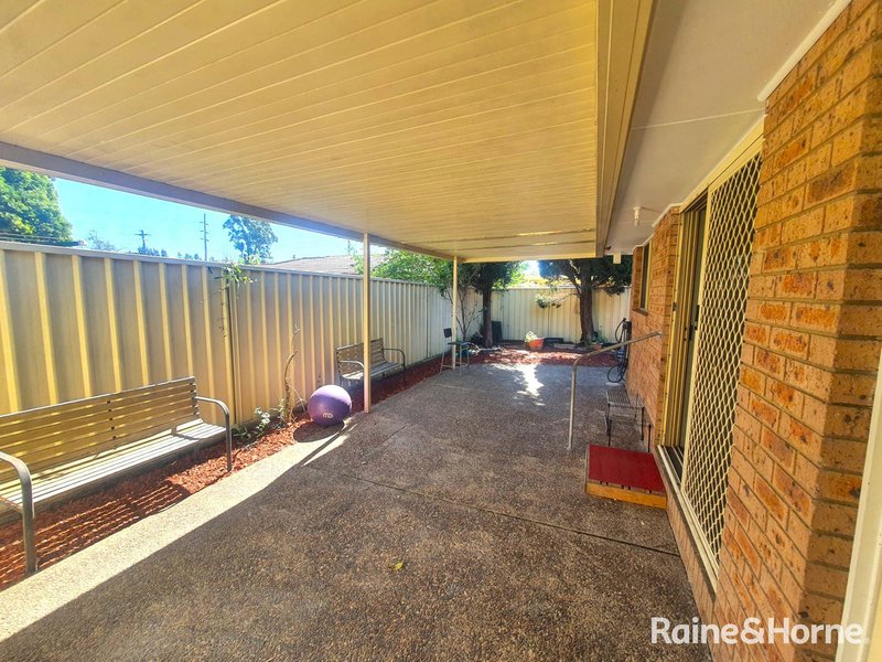 Photo - 3/1-3 Gordon Avenue, Ingleburn NSW 2565 - Image 11