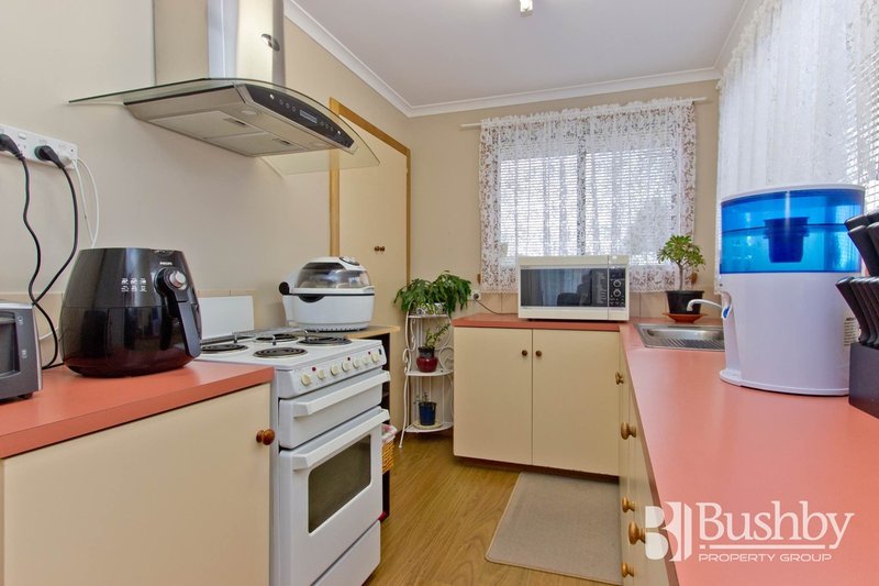 Photo - 3/1-3 Norman Court, Newnham TAS 7248 - Image 11