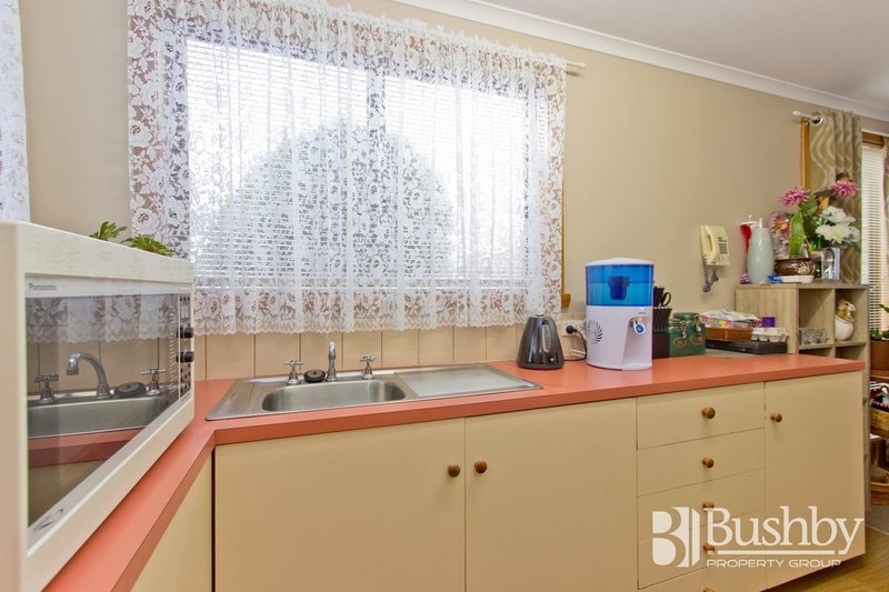 Photo - 3/1-3 Norman Court, Newnham TAS 7248 - Image 13