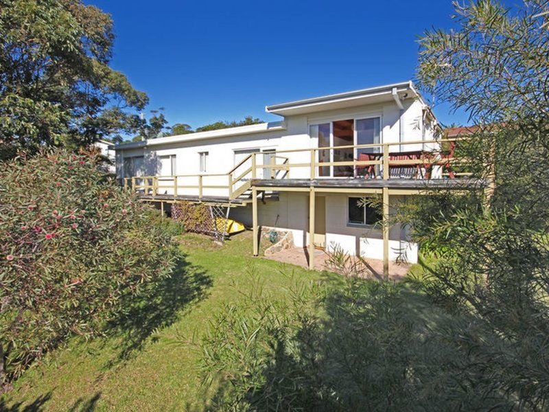 Photo - 31-33 Karoo Crescent, Malua Bay NSW 2536 - Image 2