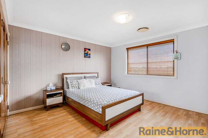 Photo - 31-33 Thompson Crescent, Glenwood NSW 2768 - Image 7