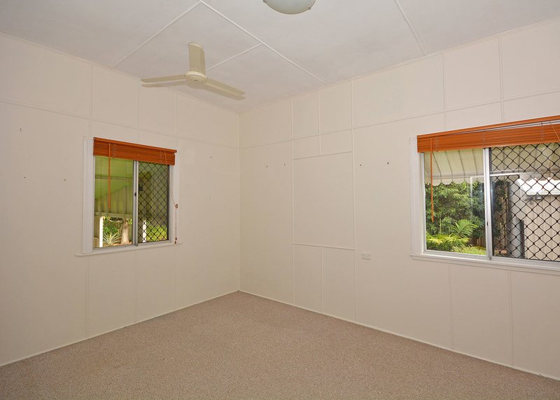 Photo - 31-33 Urangan Street, Torquay QLD 4655 - Image 13