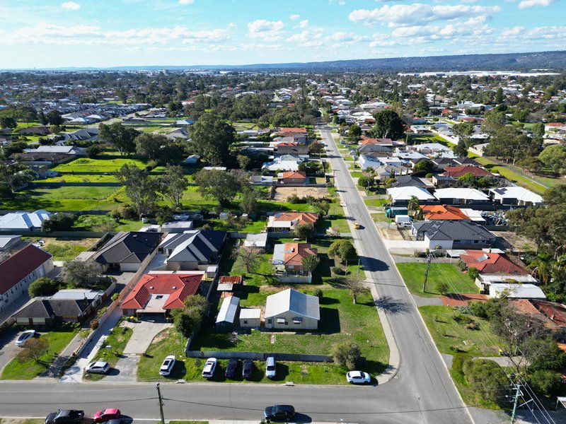 Photo - 31 & 35 Lacey Street, East Cannington WA 6107 - Image 3