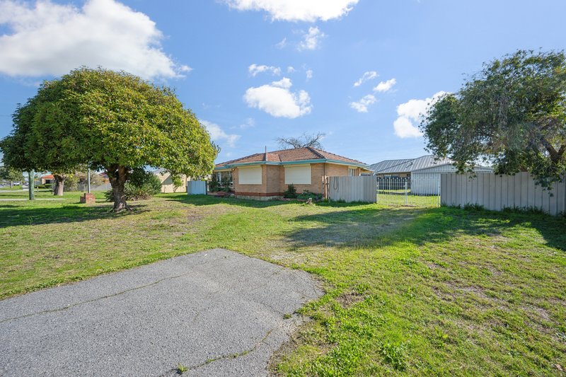 Photo - 31 & 35 Lacey Street, East Cannington WA 6107 - Image 8