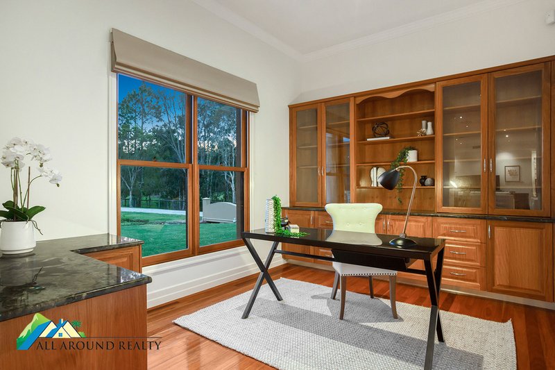 Photo - 31-35 Poplar Court, Morayfield QLD 4506 - Image 6