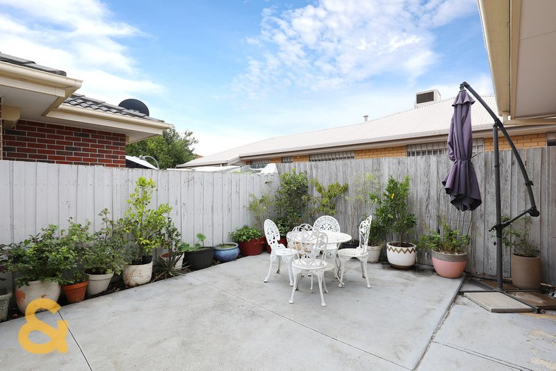 Photo - 31-4/16 Melaleuca Drive, Meadow Heights VIC 3048 - Image 10