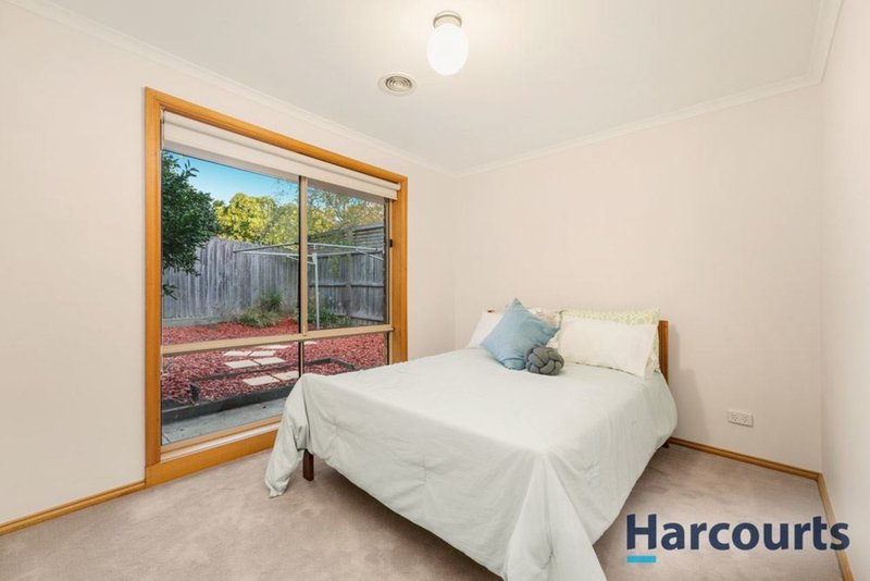 Photo - 31 Alexandra Court, Knoxfield VIC 3180 - Image 10