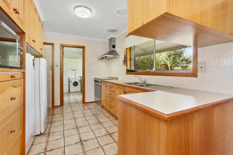 Photo - 31 Alicia Street, Bell Park VIC 3215 - Image 5