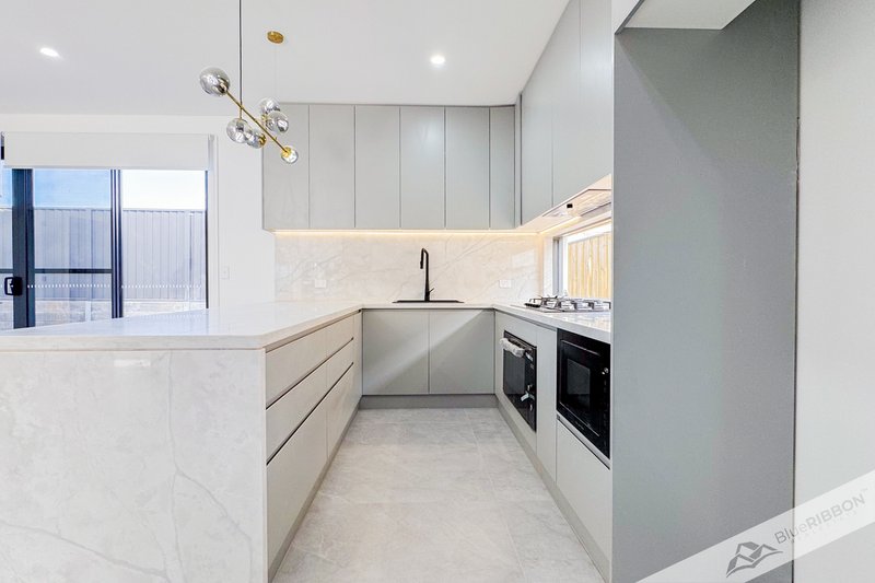 Photo - 31 Altair Street, Box Hill NSW 2765 - Image 7