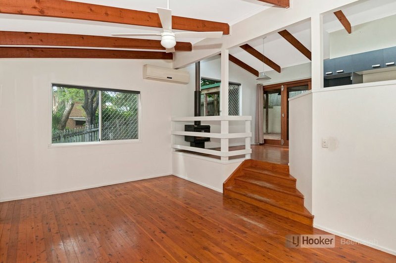 Photo - 31 Amy Drive, Beenleigh QLD 4207 - Image 3