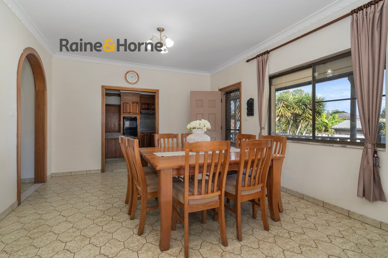 Photo - 31 Anderson Avenue, Mount Pritchard NSW 2170 - Image 9