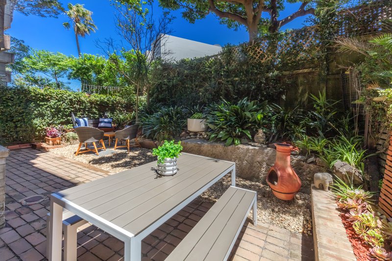 Photo - 3/1 Anderson Street, Neutral Bay NSW 2089 - Image 2