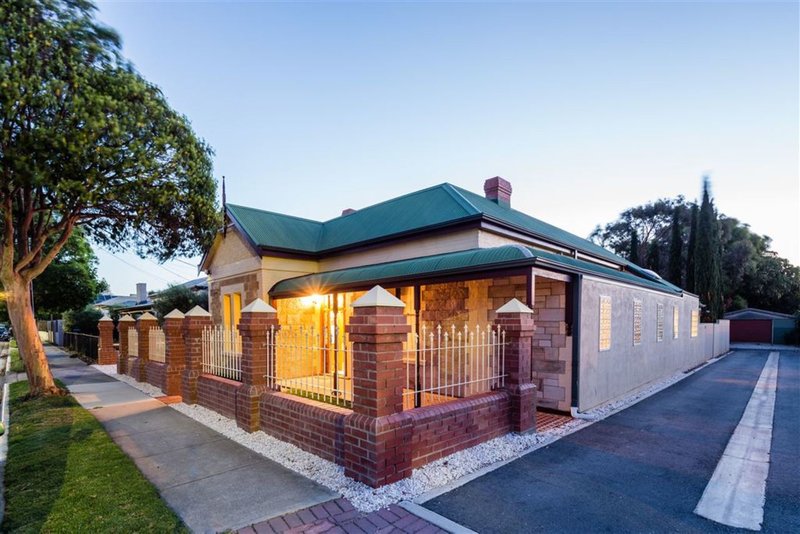 Photo - 31 Anthony Street, Henley Beach SA 5022 - Image 15