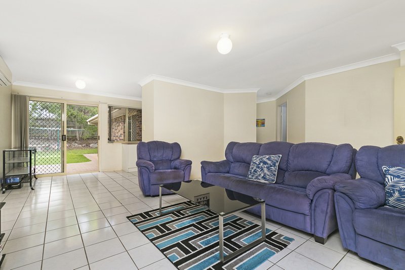 Photo - 31 Appleyard Crescent, Coopers Plains QLD 4108 - Image 7