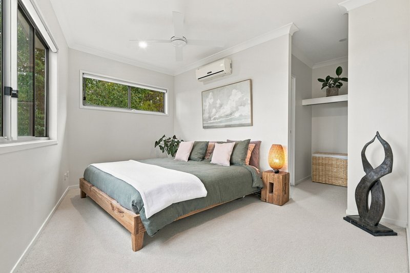 Photo - 3/1 Aspect Place, Pacific Pines QLD 4211 - Image 4