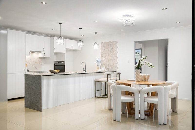 Photo - 31 Aster Place, Calamvale QLD 4116 - Image 2
