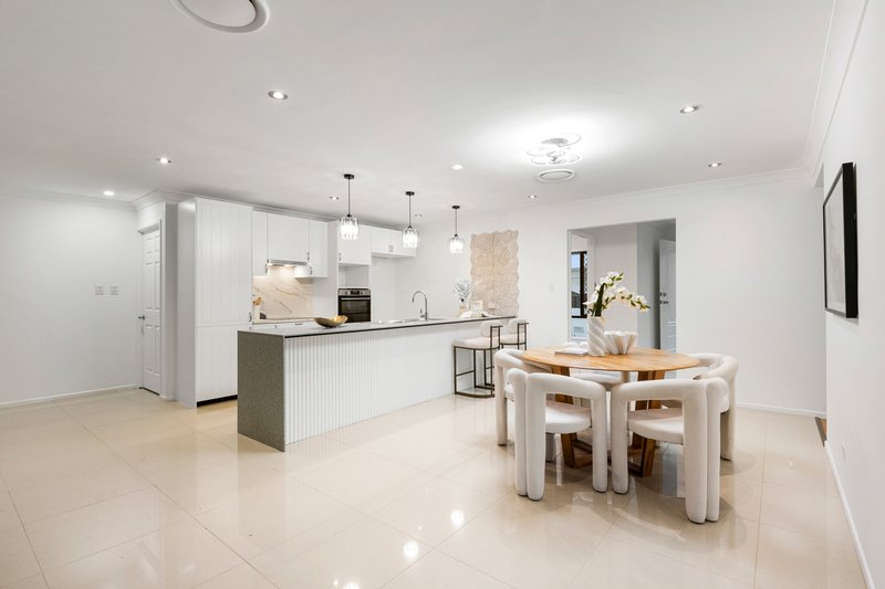 Photo - 31 Aster Place, Calamvale QLD 4116 - Image 17