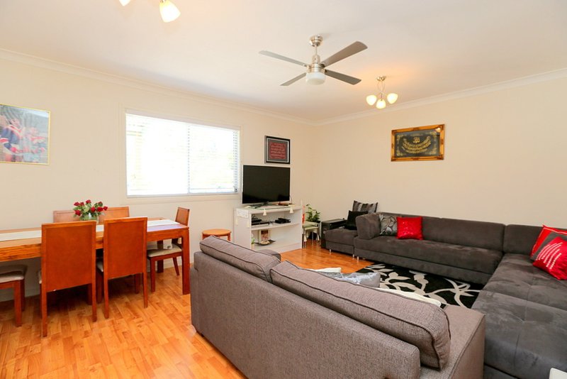 Photo - 31 Australia Street, Bass Hill NSW 2197 - Image 3