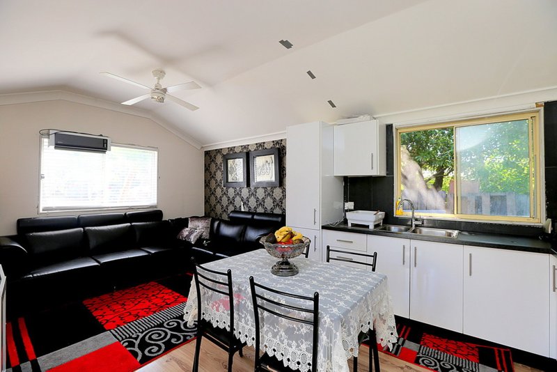 Photo - 31 Australia Street, Bass Hill NSW 2197 - Image 6