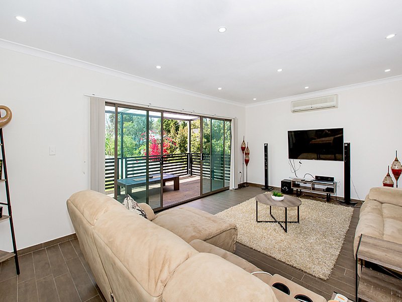 Photo - 31 Australia Street, Bass Hill NSW 2197 - Image 2