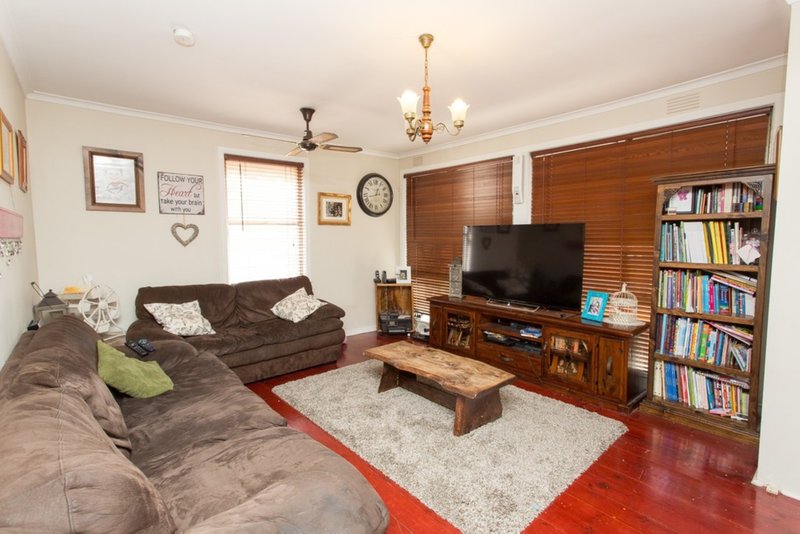 Photo - 31 Avocado Street, Mildura VIC 3500 - Image 3