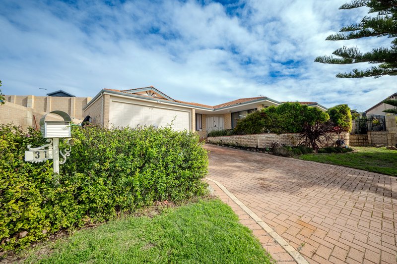 Photo - 31 Avondale Court, Mindarie WA 6030 - Image 1
