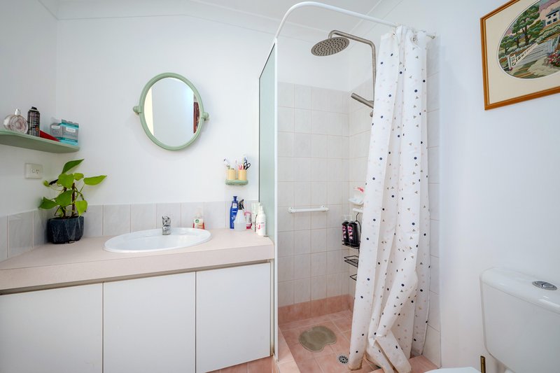 Photo - 31 Avondale Court, Mindarie WA 6030 - Image 7