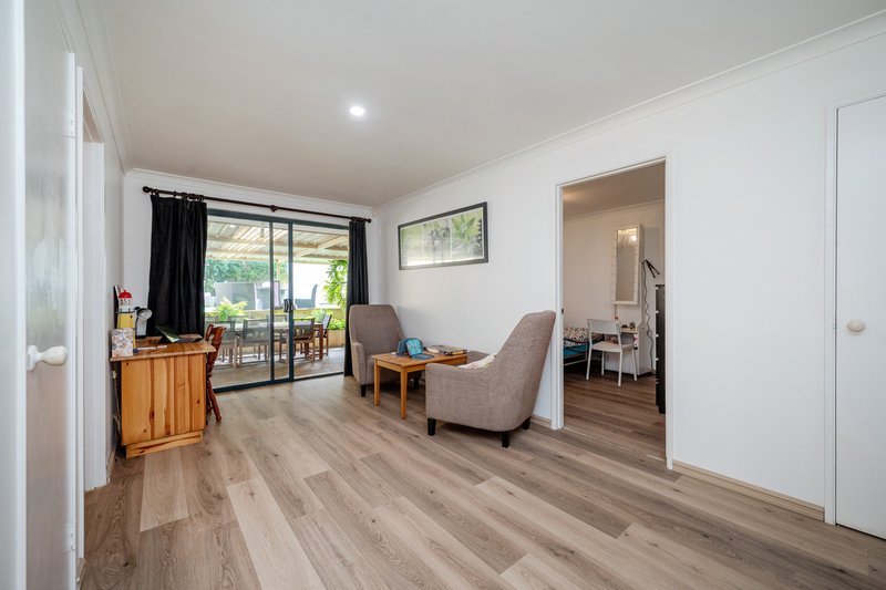 Photo - 31 Avondale Court, Mindarie WA 6030 - Image 21